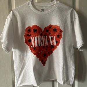 Nirvana Cropped White T-shirt Poppies Floral Red Heart Graphics Size L